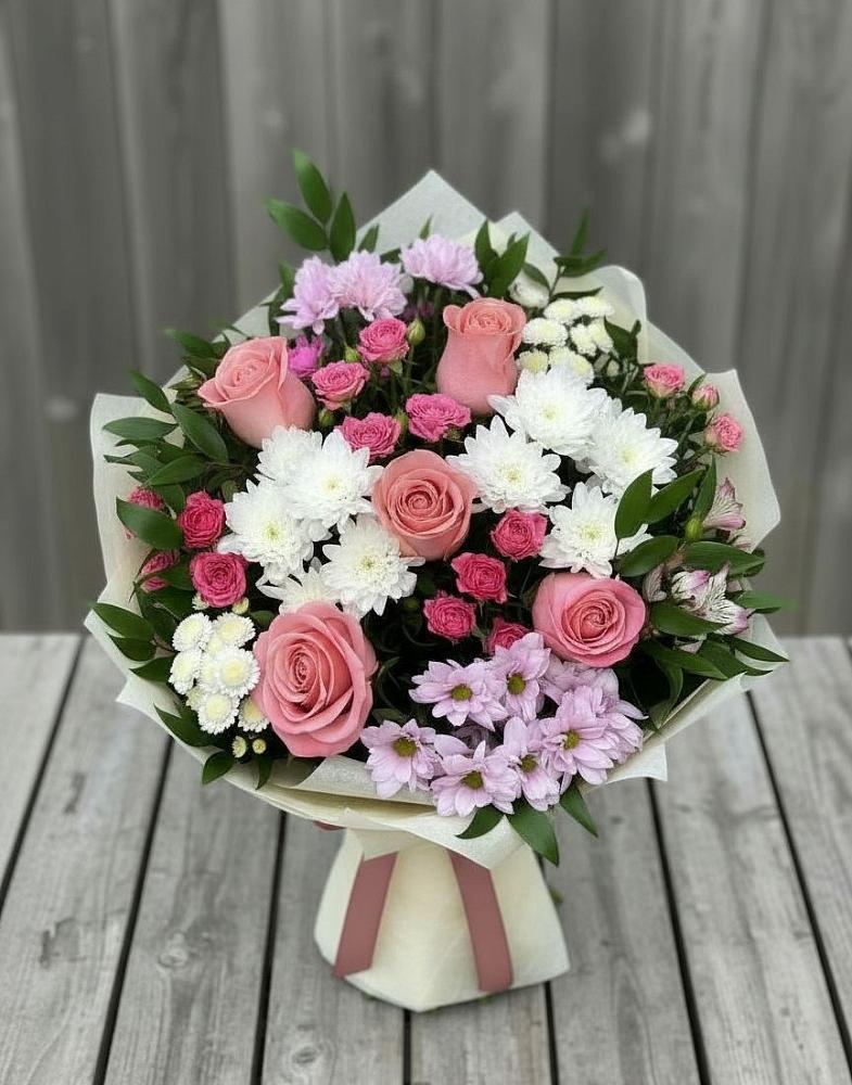 Букет цветов из: Альстромерии, Гвоздики, Розы и Хризантемы в Шатки