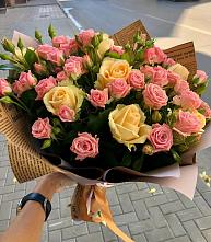 Букет цветов из:  Розы #REPLACE_PRED# Шатки