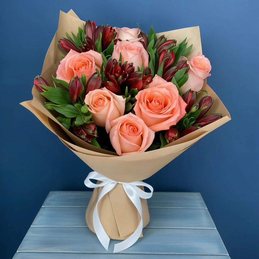 Букет цветов из: Розы и Альстромерии в Шатки