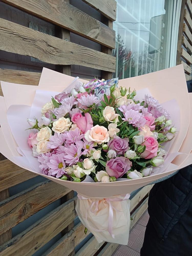 Букет цветов из: Розы и Хризантемы в Шатки