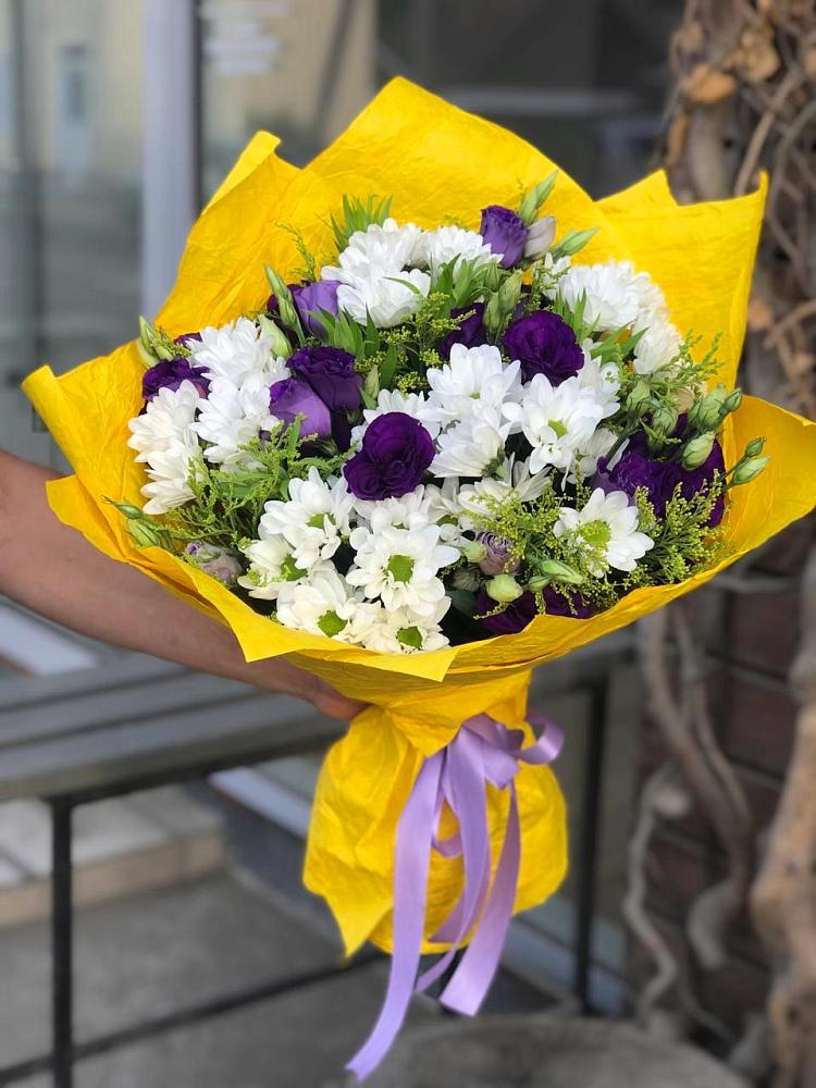 Букет цветов из: Ирисы, Хризантемы и Ромашки в Шатки