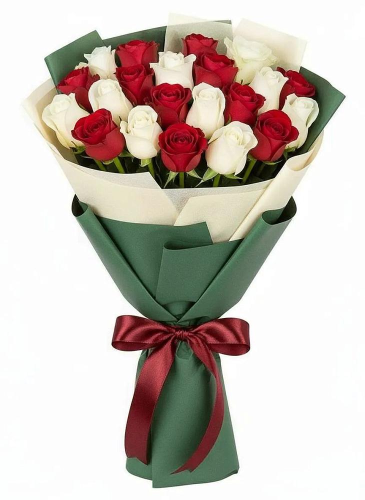 Букет Микс из красных и белых роз в Шатки