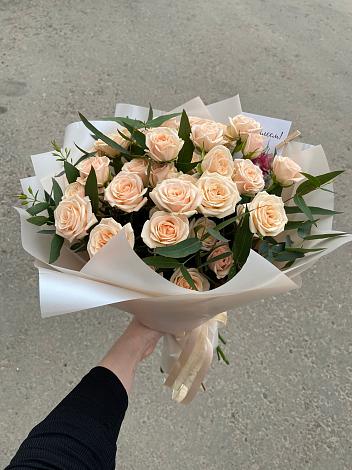 Букет Кремовые розы Латте в Шатки