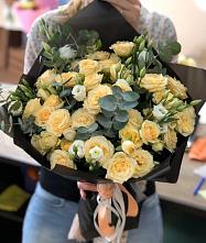 Букет цветов из:  Розы и Лизиантусы #REPLACE_PRED# Шатки