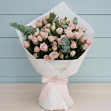 Букет цветов из:  Розы #REPLACE_PRED# Шатки